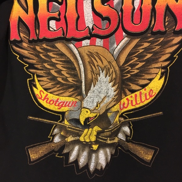🛍2/$14 Willie Nelson T-shirt Shotgun Willie SS - Picture 4 of 7